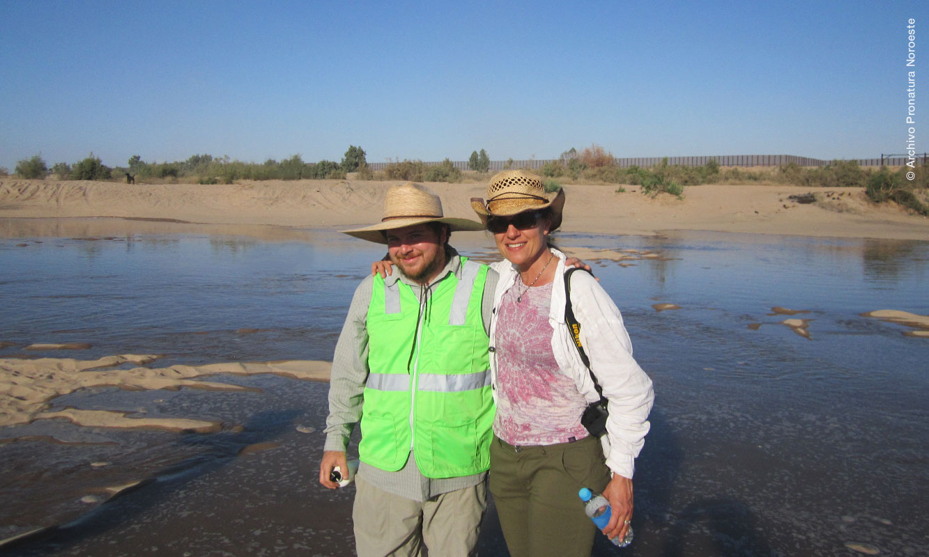 Osvel Hinojosa Huerta (Director del Programa de Agua y Humedales en Pronatura Noroeste) y a Jennifer Pitt (Directora del Proyecto de Río Colorado de Environmental Defense Fund en Estados Unidos)