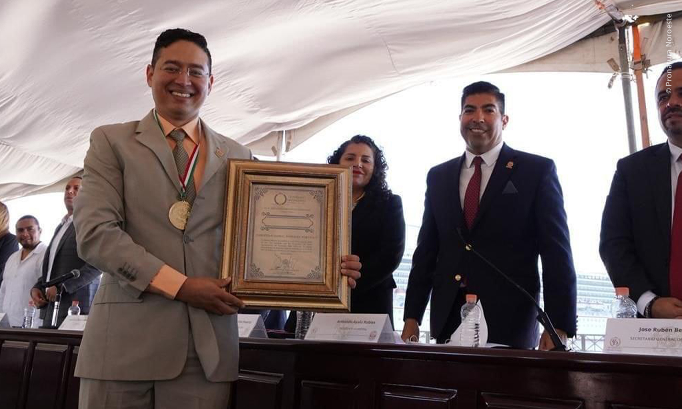 Christian Portillo sostiene su reconocimiento.