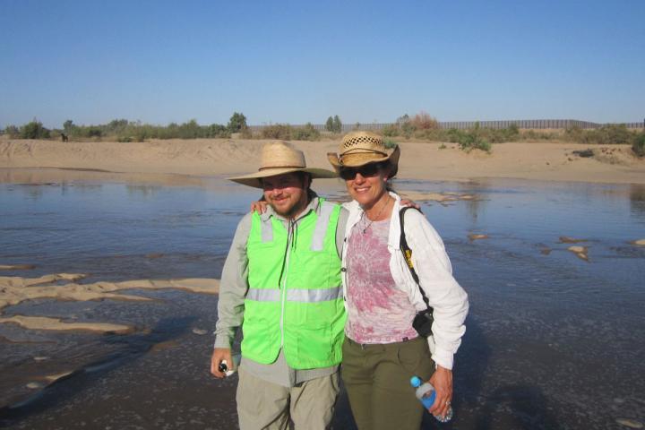 Osvel Hinojosa Huerta (Director del Programa de Agua y Humedales en Pronatura Noroeste) y a Jennifer Pitt (Directora del Proyecto de Río Colorado de Environmental Defense Fund en Estados Unidos)