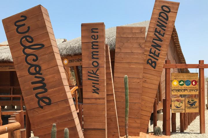 Centro de Visitantes e Interpretación de la Naturaleza del Parque Nacional Cabo Pulmo