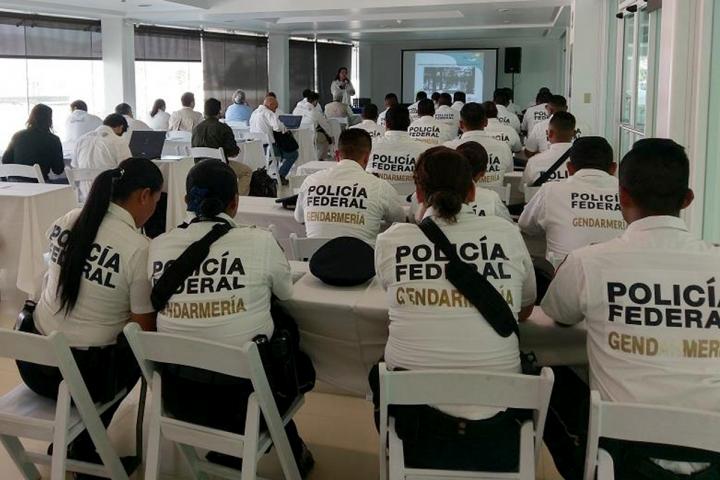 Personal de la Gendamería Ambiental durante la capacitación